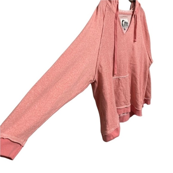 Zyia Active Pink Beach Hoodie - Picture 5 of 10